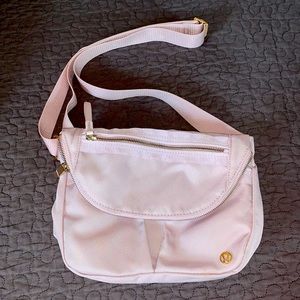 Lululemon Festival Bag II “Misty Pink EUC”